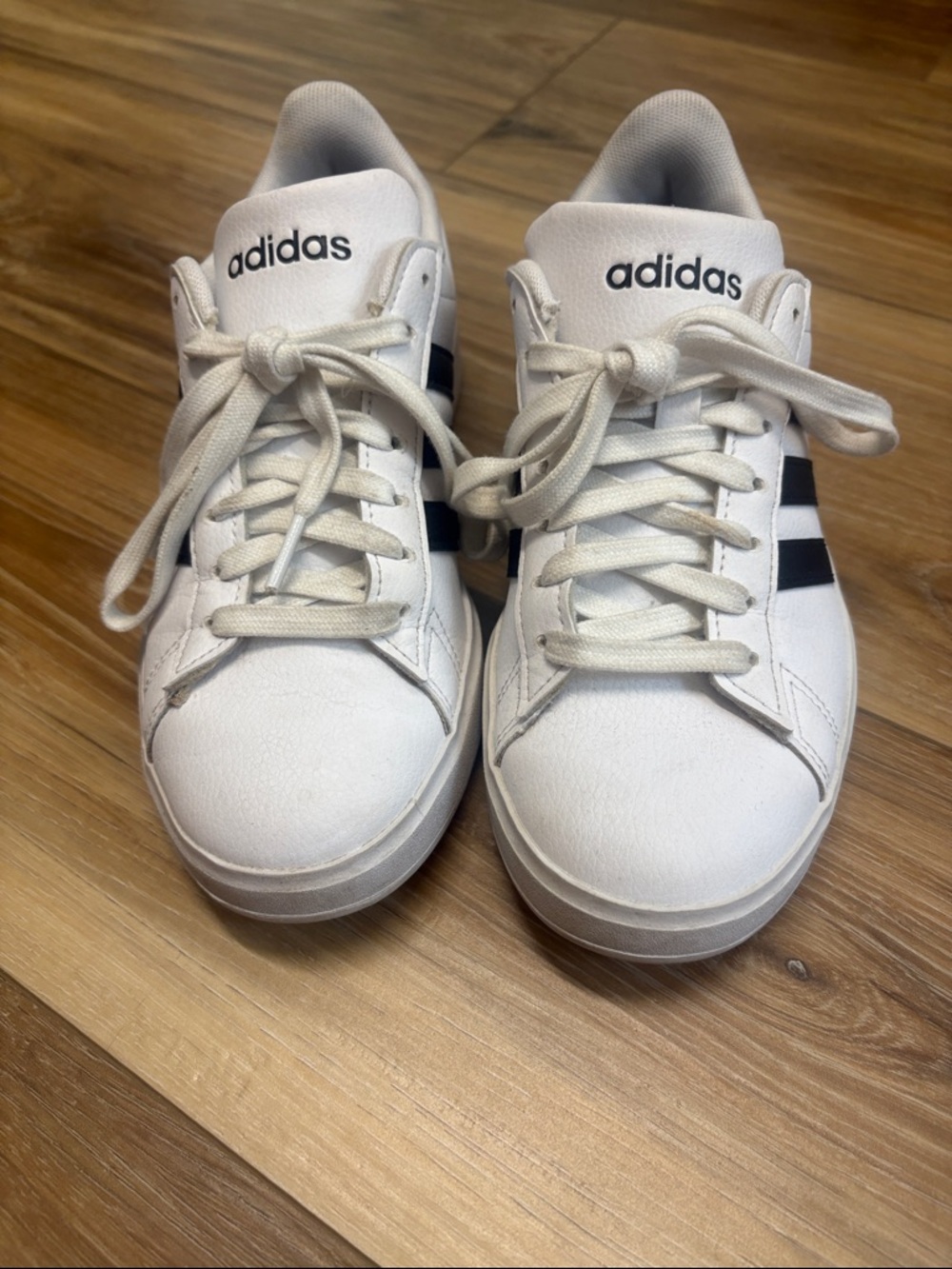adidas Grand Court Sneakers